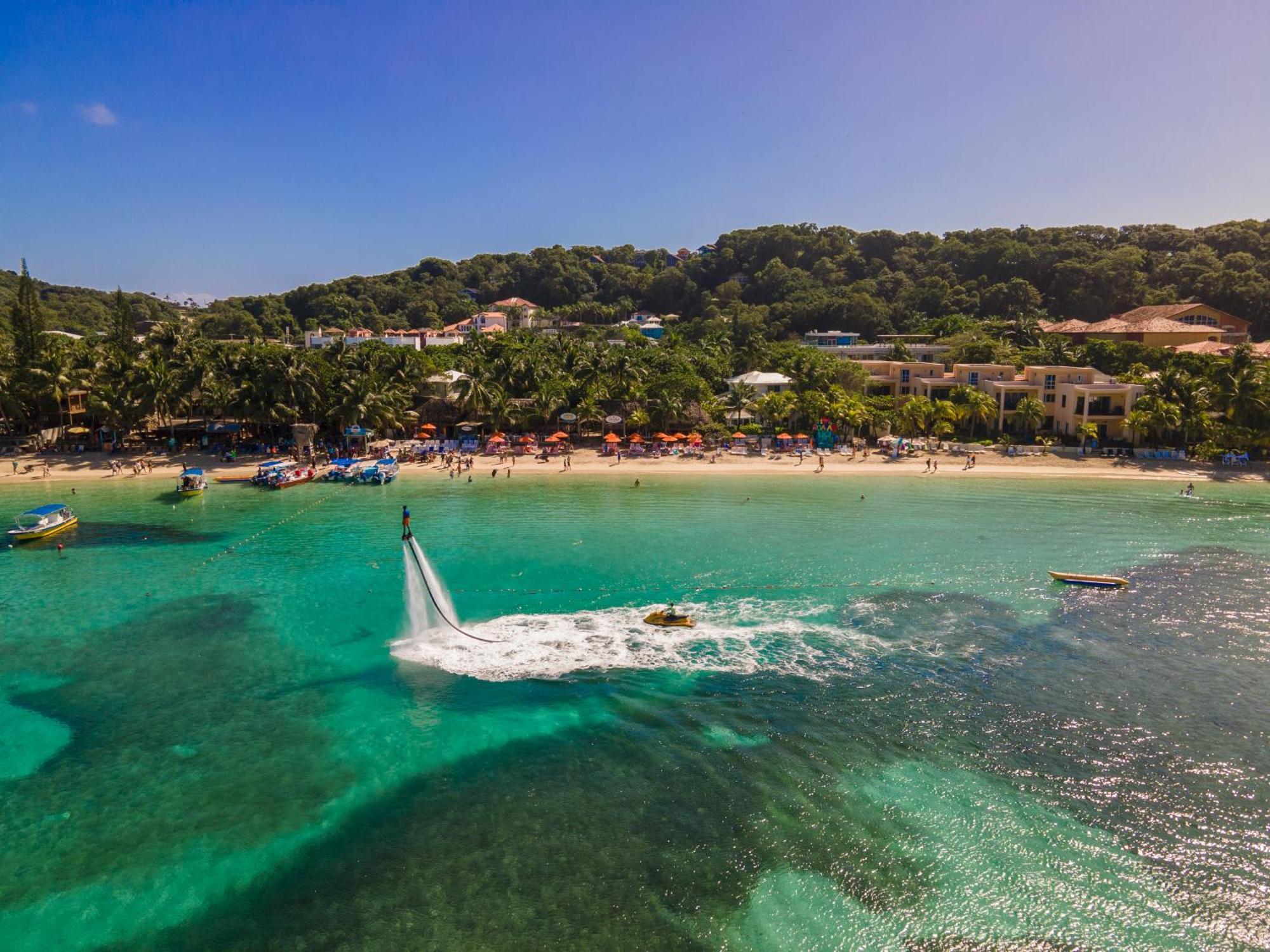 Paradise Beach Hotel West Bay Exterior foto